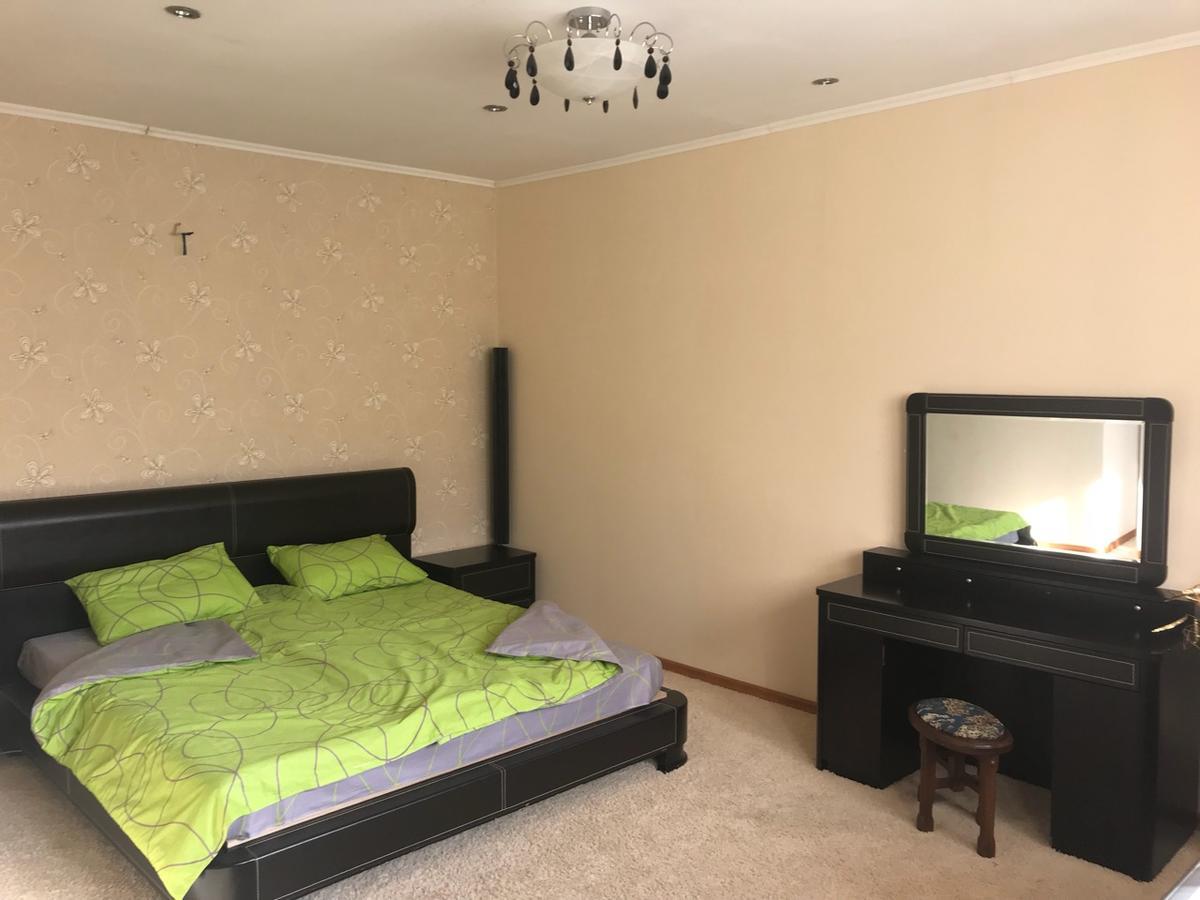 Apartment On Nebesnoi Sotni Zhytomyr Luaran gambar